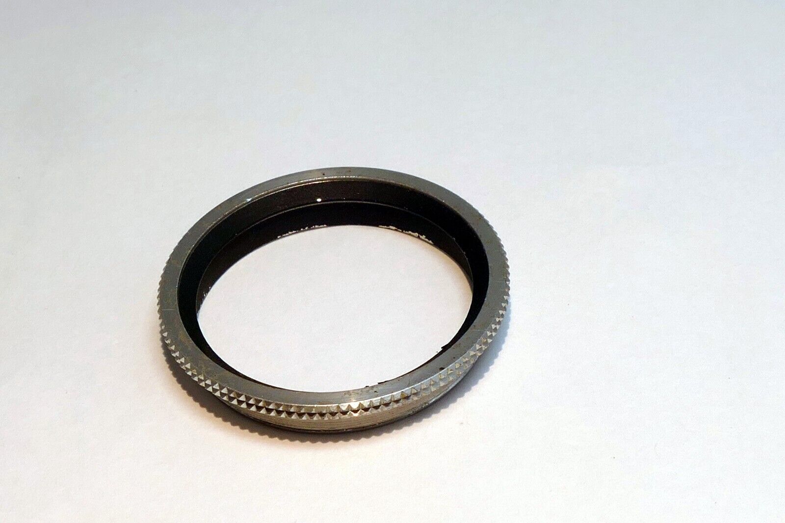 Series 5 V 33.3mm OD Lens filter retaining ring ring threaded
