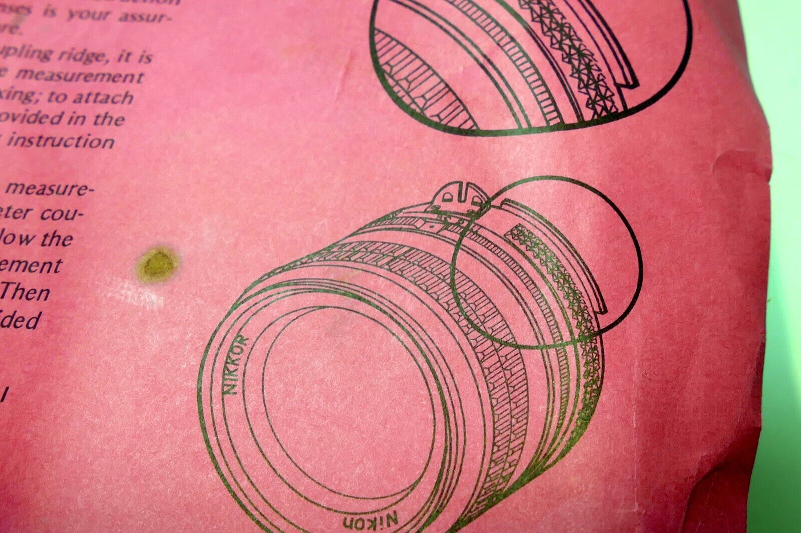 Nikon card for Ai coupling guide  for F camera Non Ai (dark pink)