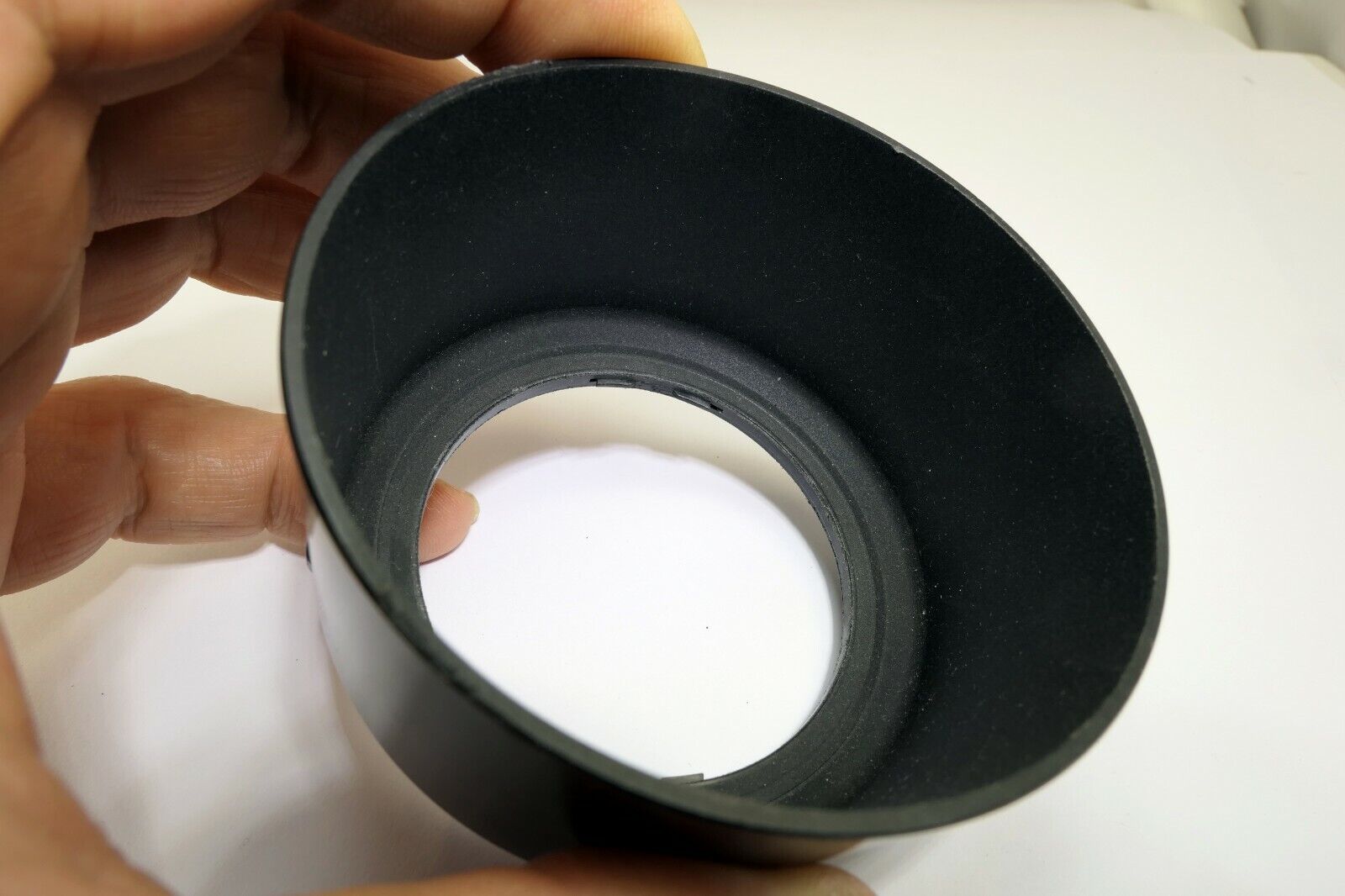 Minolta Maxxum A 100-200mm f4.5 AF Lens Hood 49mm