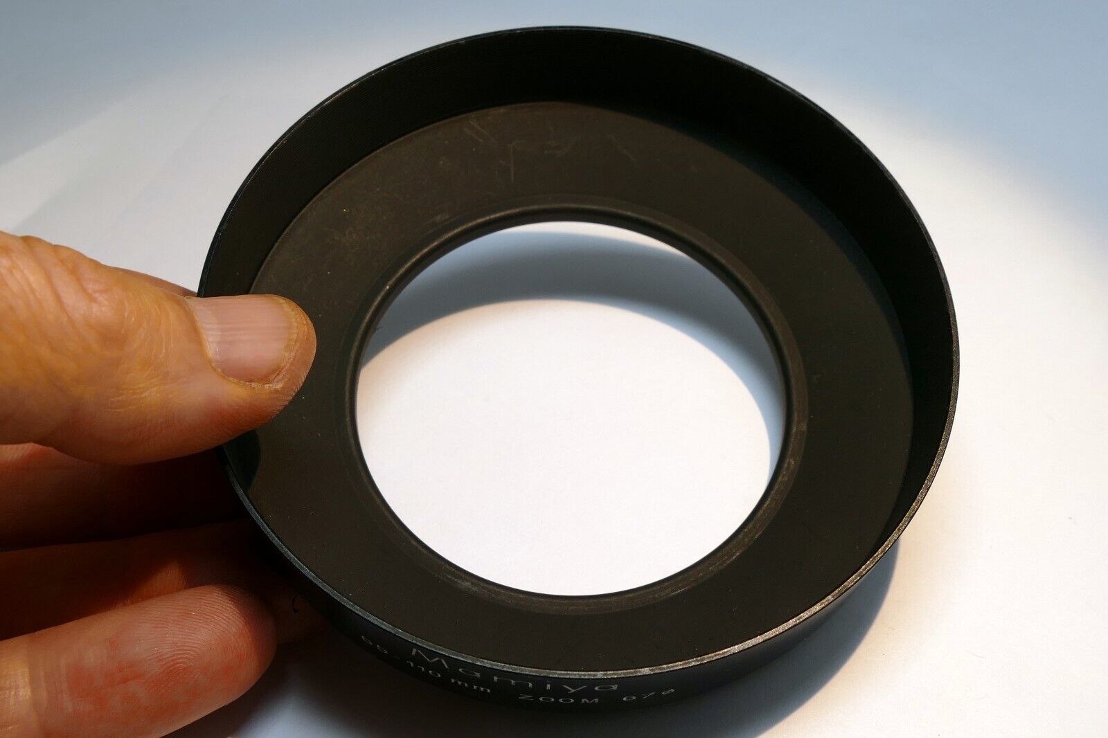 Mamiya Lens hood shade 55-110mm F4.5  645AF Series & Phase One (67mm rim) 645