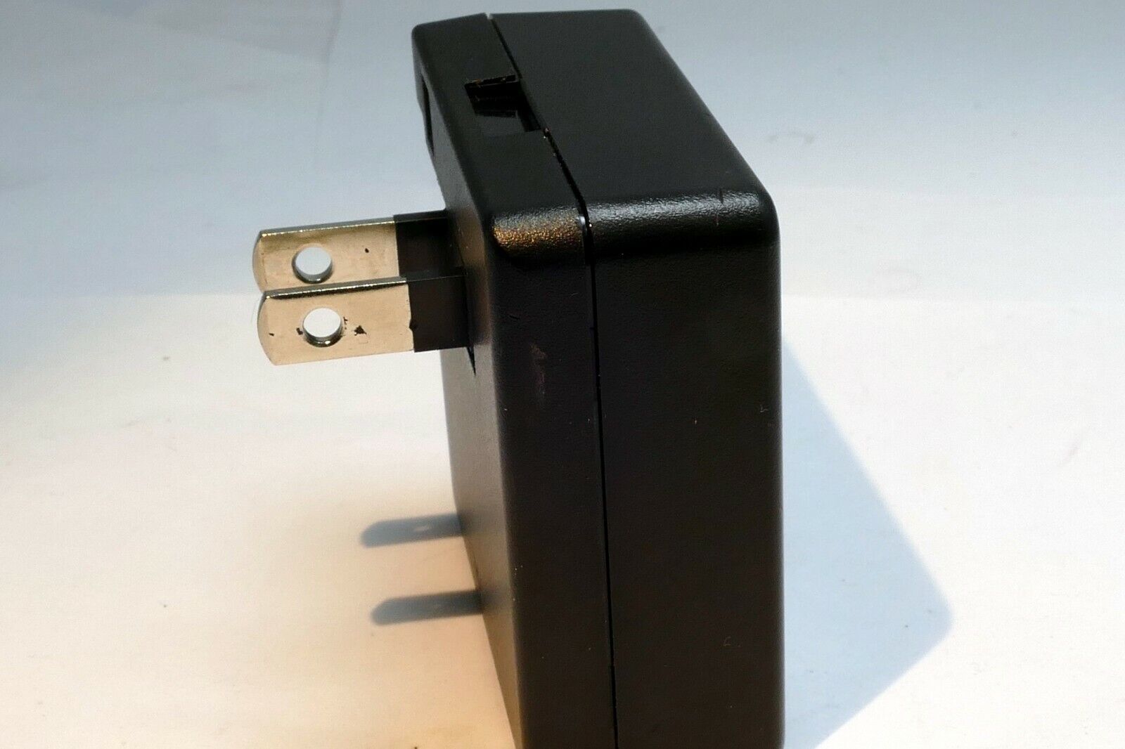 Nikon EH-70P AC USB battery charger adapter for Coolpix EN-EL19 Original OEM