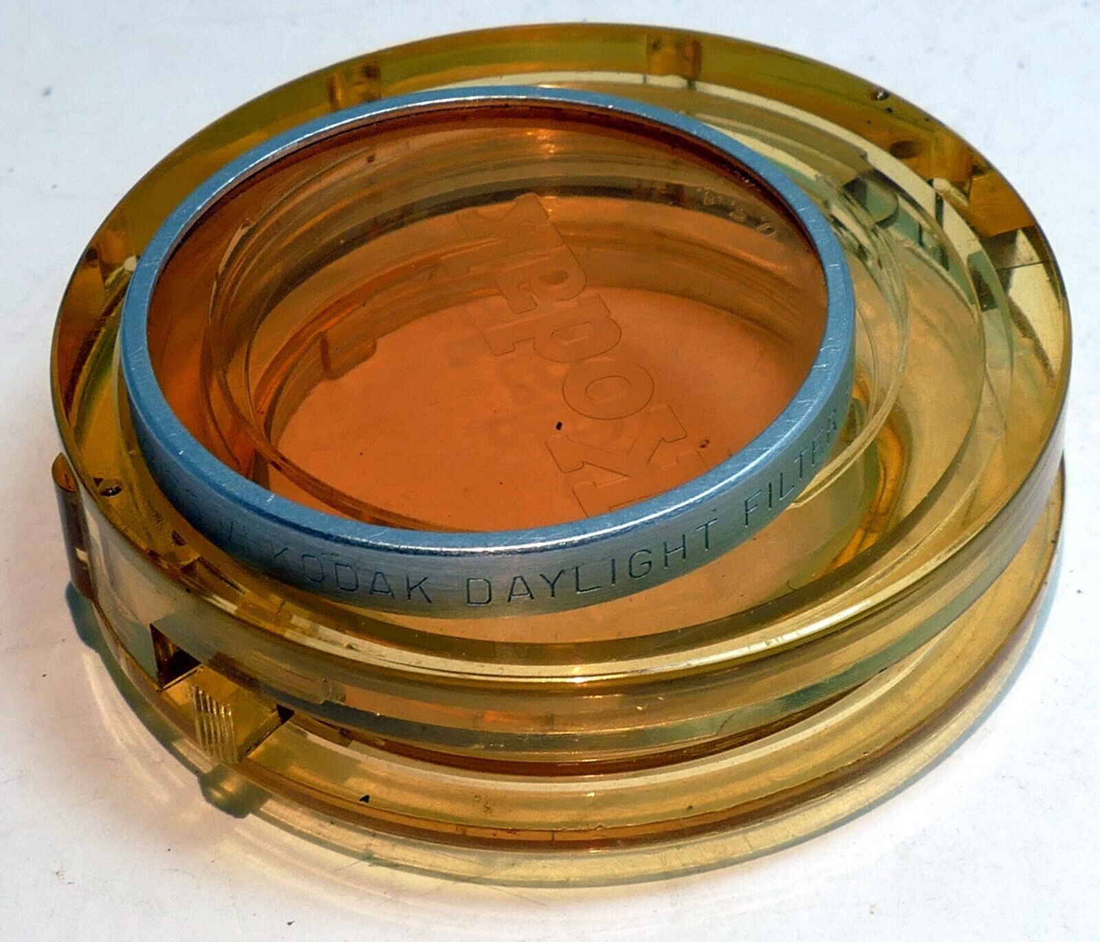 Kodak Daylight F  Wratten Warming Filter series 6 VI drop in type  with case