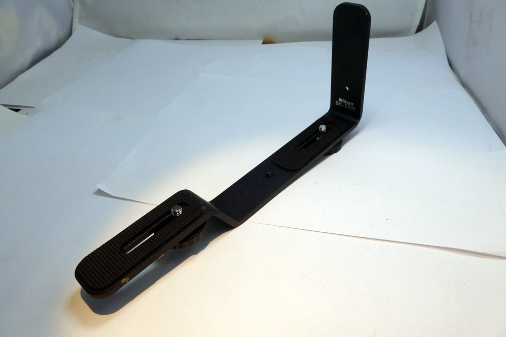 Nikon SK-E900 flash bracket for Coolpix 900S 950 990 995 4500 camera