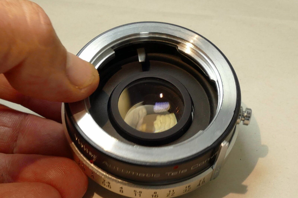 Vivitar 2X Custom Tele-Converter lens for Minolta MC 2x-5 element