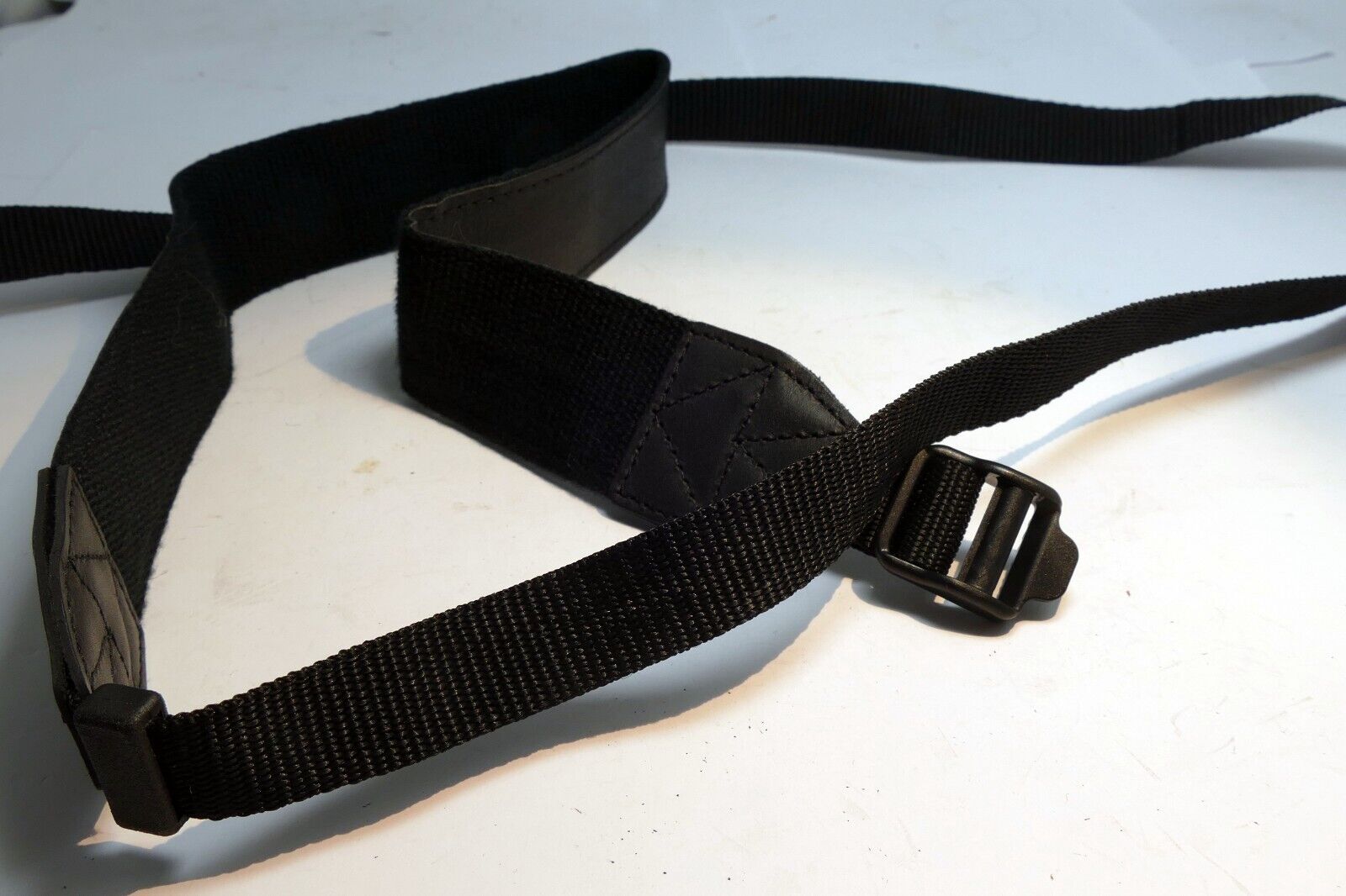 Sigma Strap  for a Lens case 4cm wide for EX f2.8 APO padded case - genuine