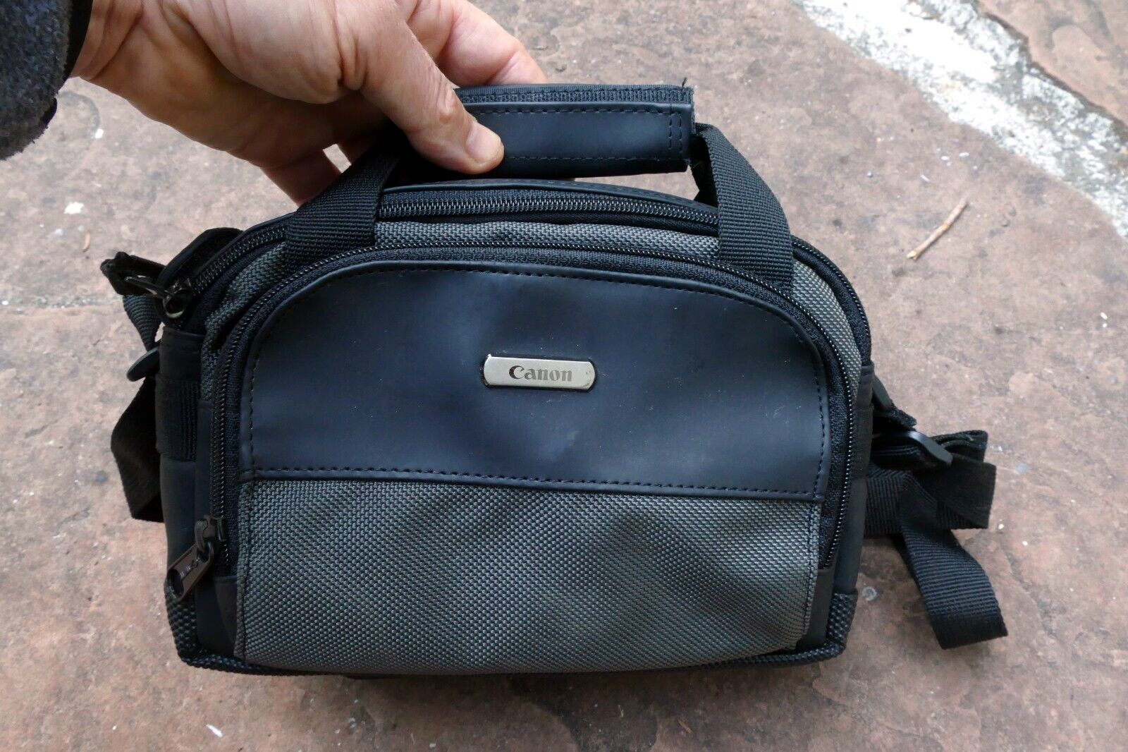Canon 9X6X4" Case camera small Gray-Black w/ Shoulder strap - Genuine OEM