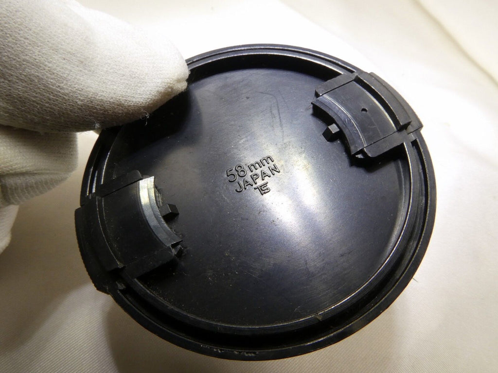 Sakar 58mm rim Front Lens Cap Snap on type