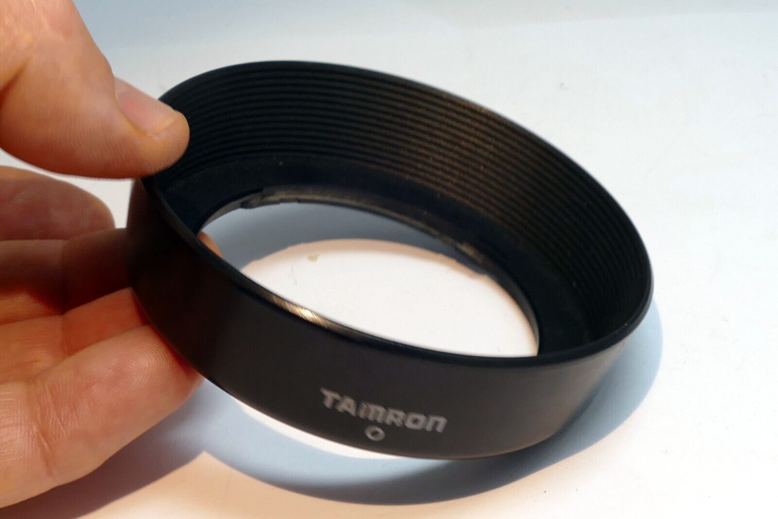 Tamron C2FH  Lens Hood Shade for  28-80mm f/3.5-5.6 AF  (58mm rim)