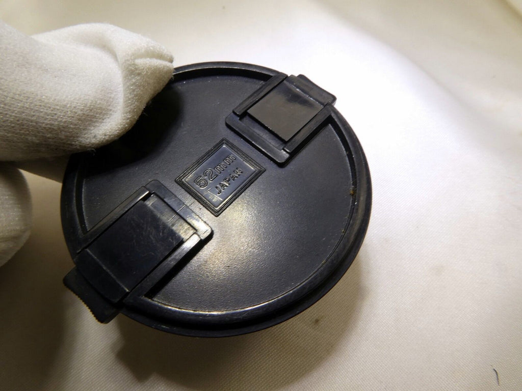 Quantaray  52mm Front Lens Cap Snap on type