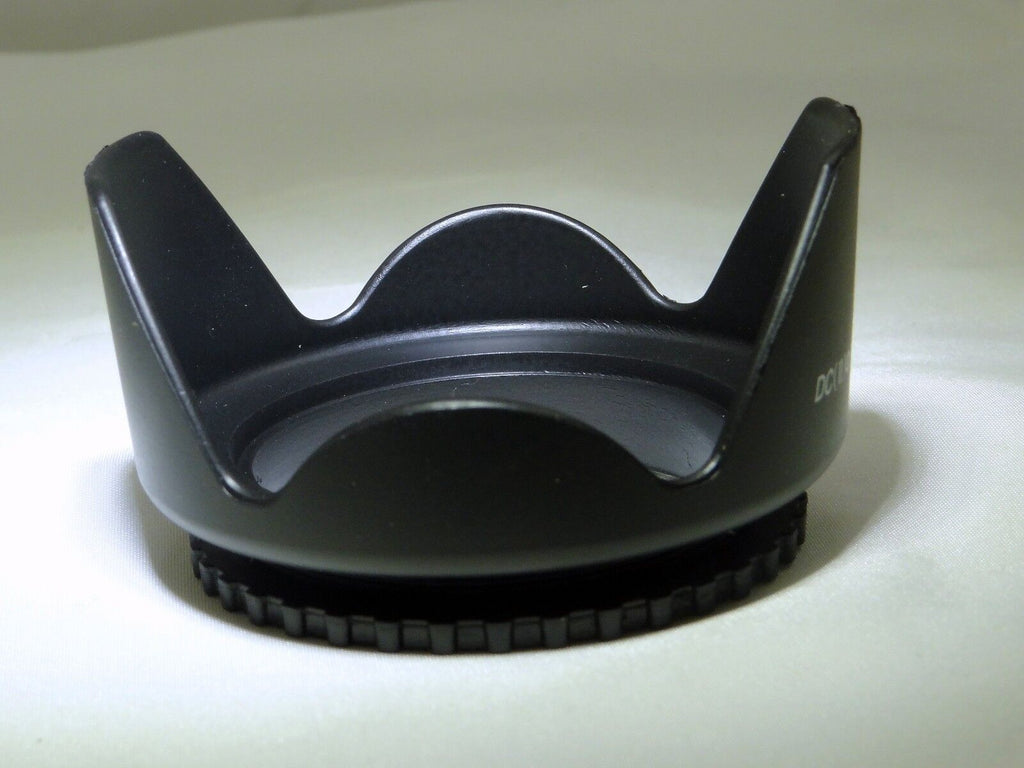Plastic Petal Φ 52mm Lens Hood Shade Screw in 18-55mm lenses VR