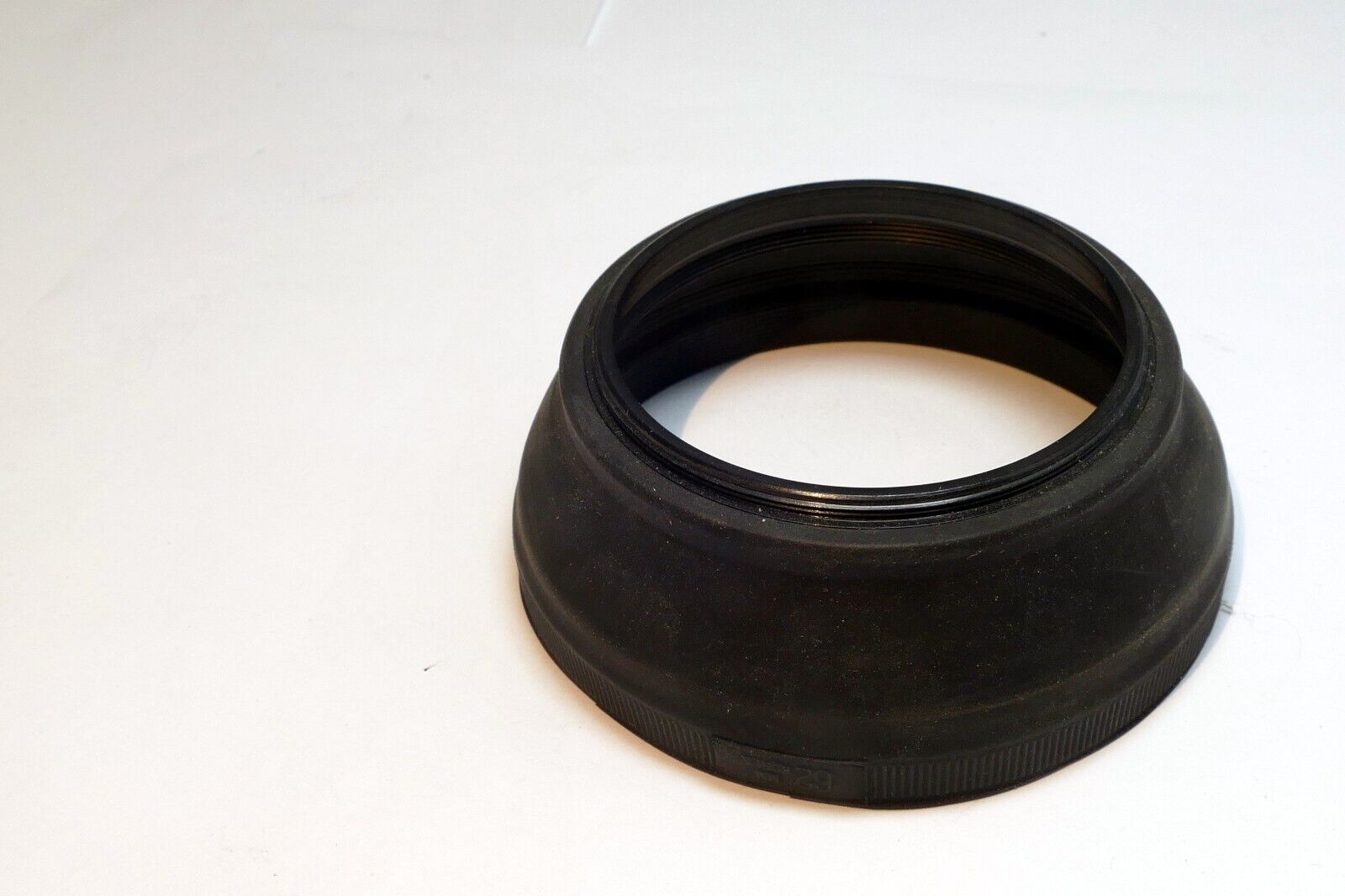 62mm Lens Rubber Hood double threaded for telephoto lenses 200mm 300mm f5.6