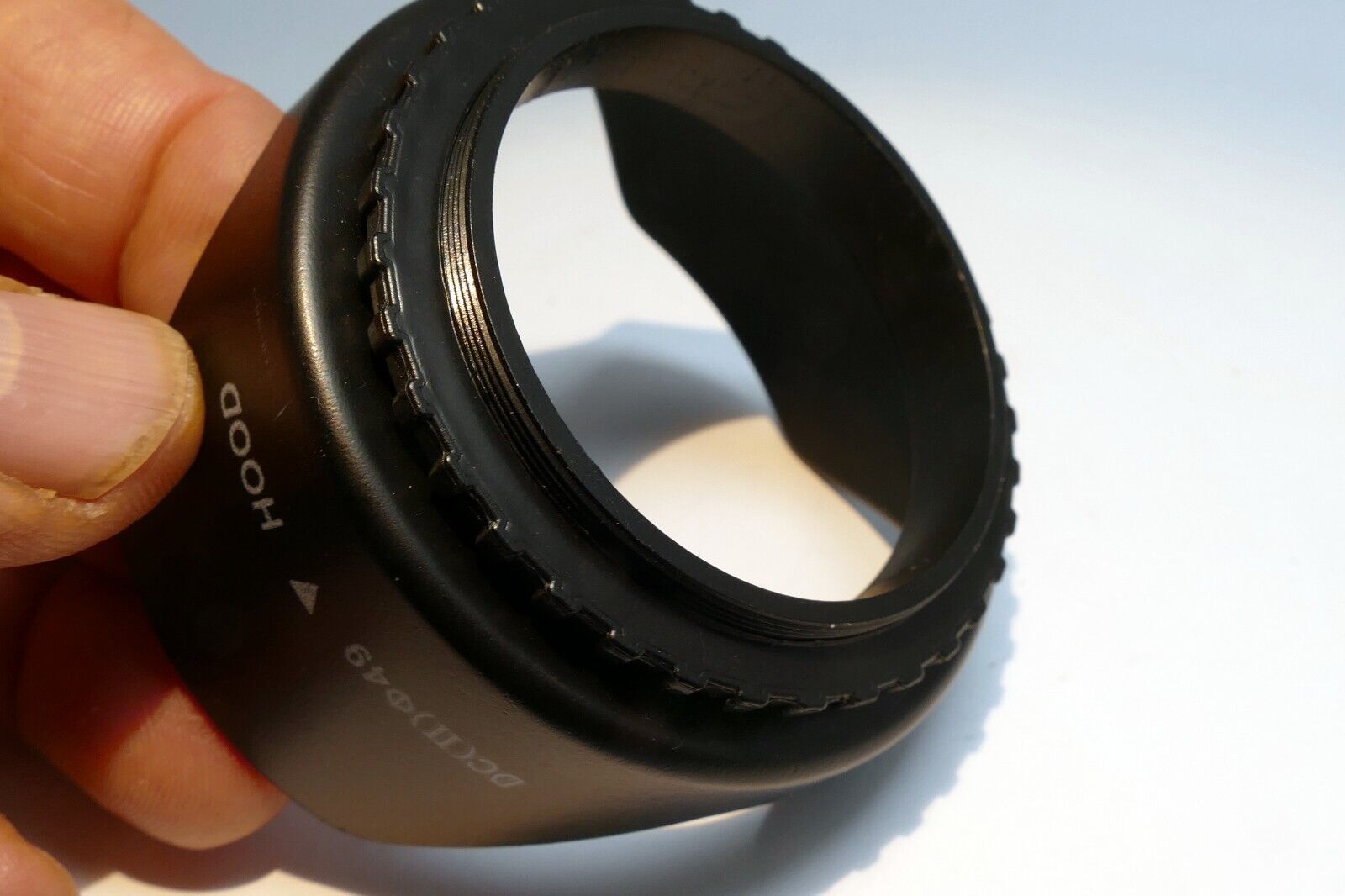 Petal Lens Hood 49mm Screw in Shade threaded