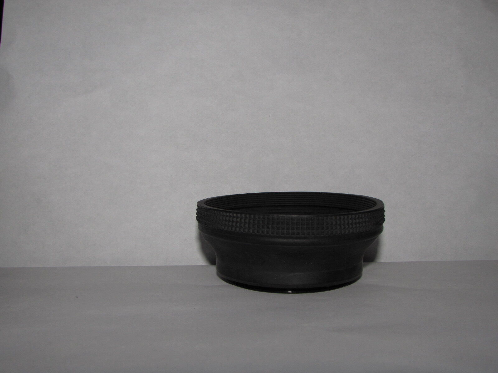 Used 55mm Rubber Lens Hood Shade for telephoto lenses  B20240