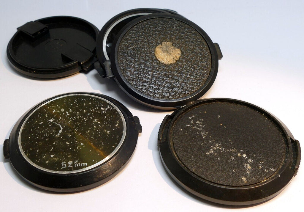 One 52mm snap on type Front Lens Cap (sold separately)