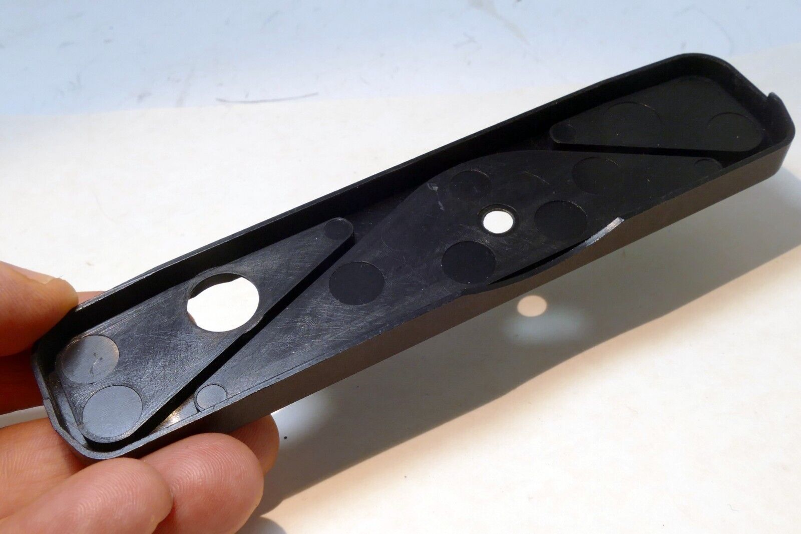 Leica Leitz OEM R3 Base Protective Bottom Cover - missing tripod screw