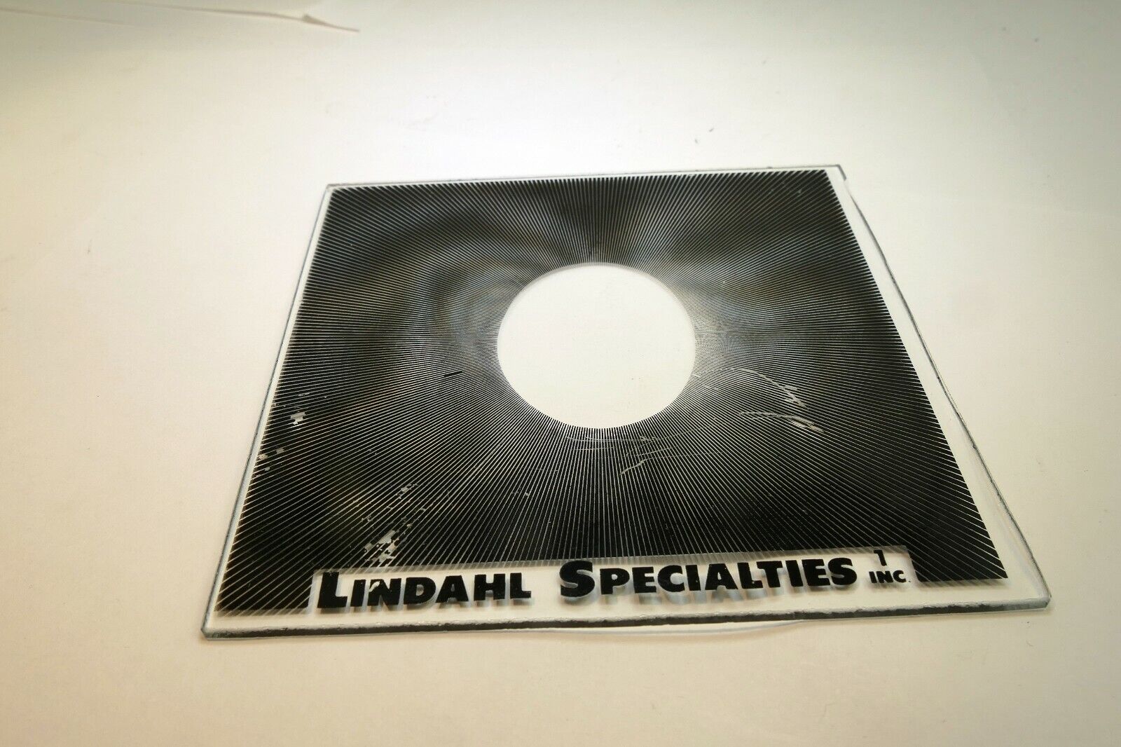 Lindahl 4.5X4.5" Center Spot Oval Neutral Density Vignette Glass Filter 