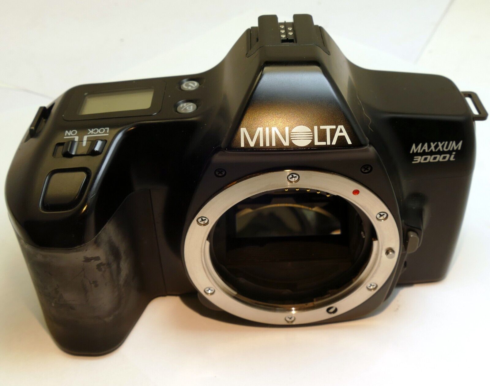 Minolta 3000i 35mm SLR Camera Black (Body Only) - AS IS AS Found Parts or Repair