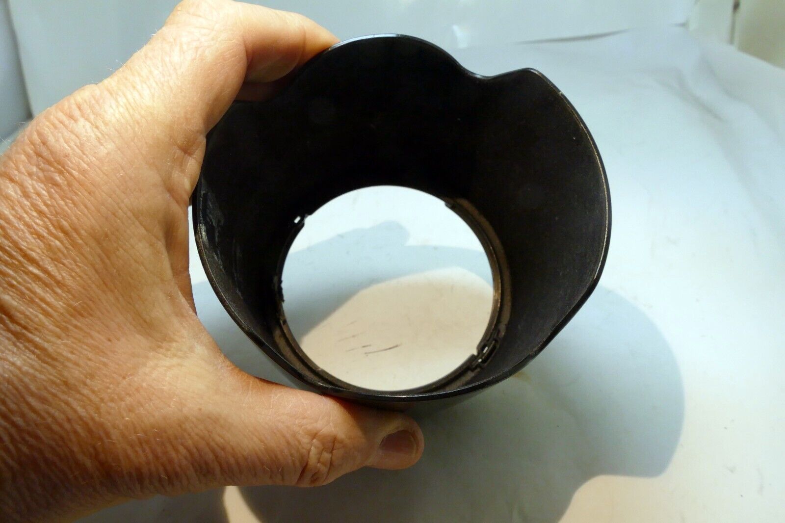 Canon EW-83F Lens Hood For EF 24-70mm f/2.8 L USM Genuine OEM- Damaged w/ Crack