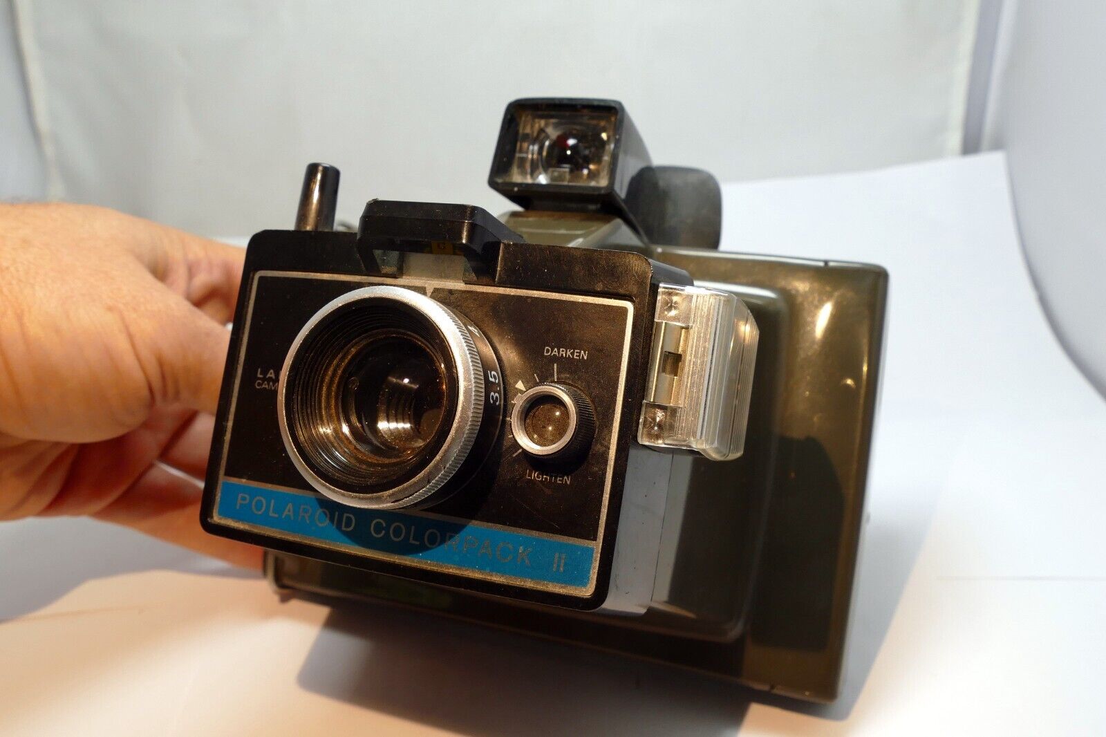 POLAROID COLOR PACK II LAND CAMERA  instant - parts or repair AS IS