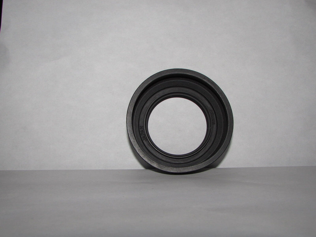 Used 49mm Collapsible Rubber Lens Hood Shade for 50mm f1.8 f2 lenses normal