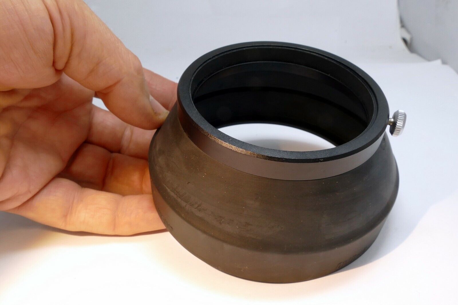 Vivitar 67mm RUBBER HOOD SHADE 31-9740 for series 1 70-210mm f3.5 Lens Genuine