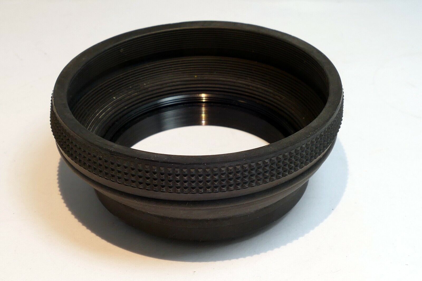 52mm Rubber Hood shade double  threaded