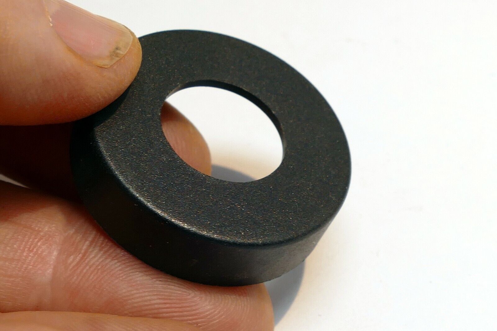 32mm ID round rigid plastic eye piece cup for camera missing ring