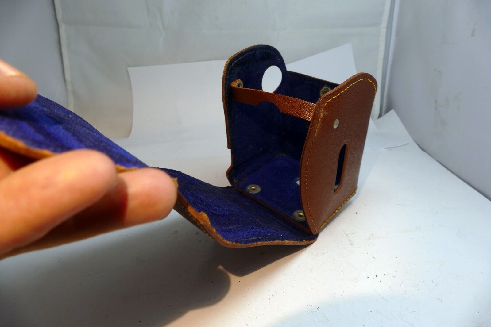 Argus TLR  Seventy-five camera super   leather case USA