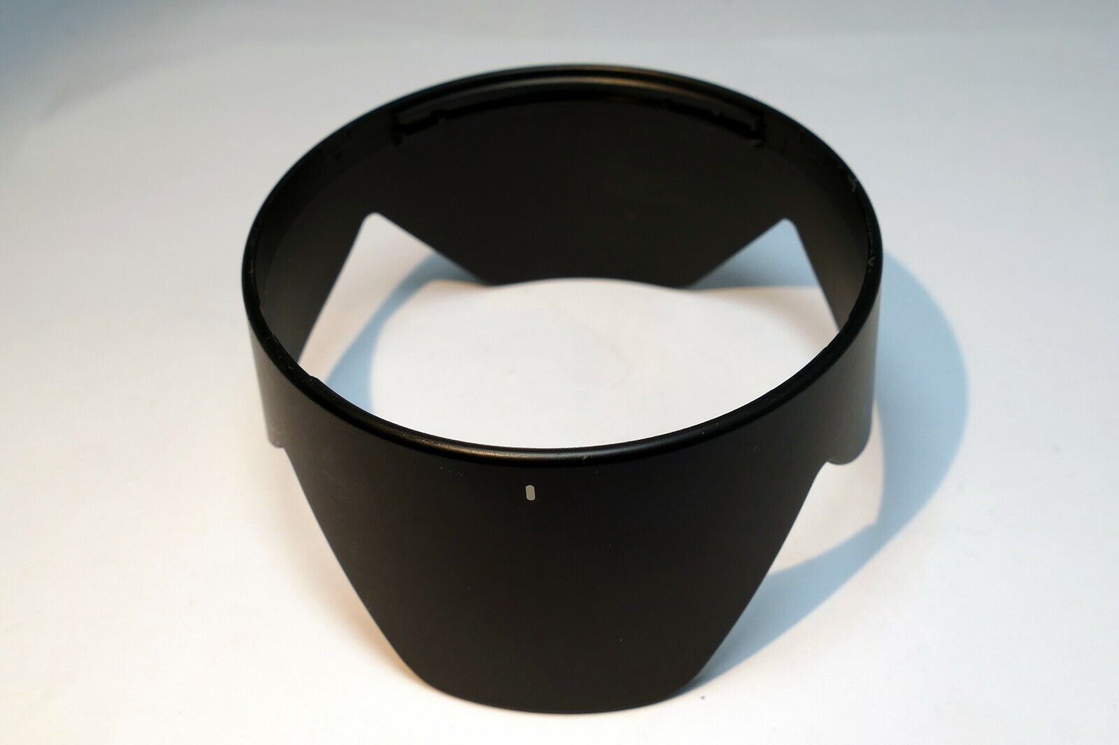 75mm ID Lens Hood Shade plastic twist on type