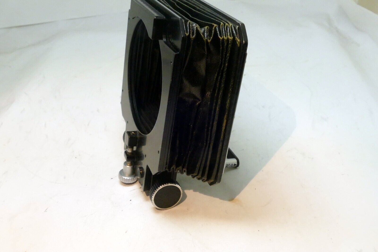 Bronica Lens Hood Shade bellows 150mm 250mm ETRs i 645 - missing lens ring