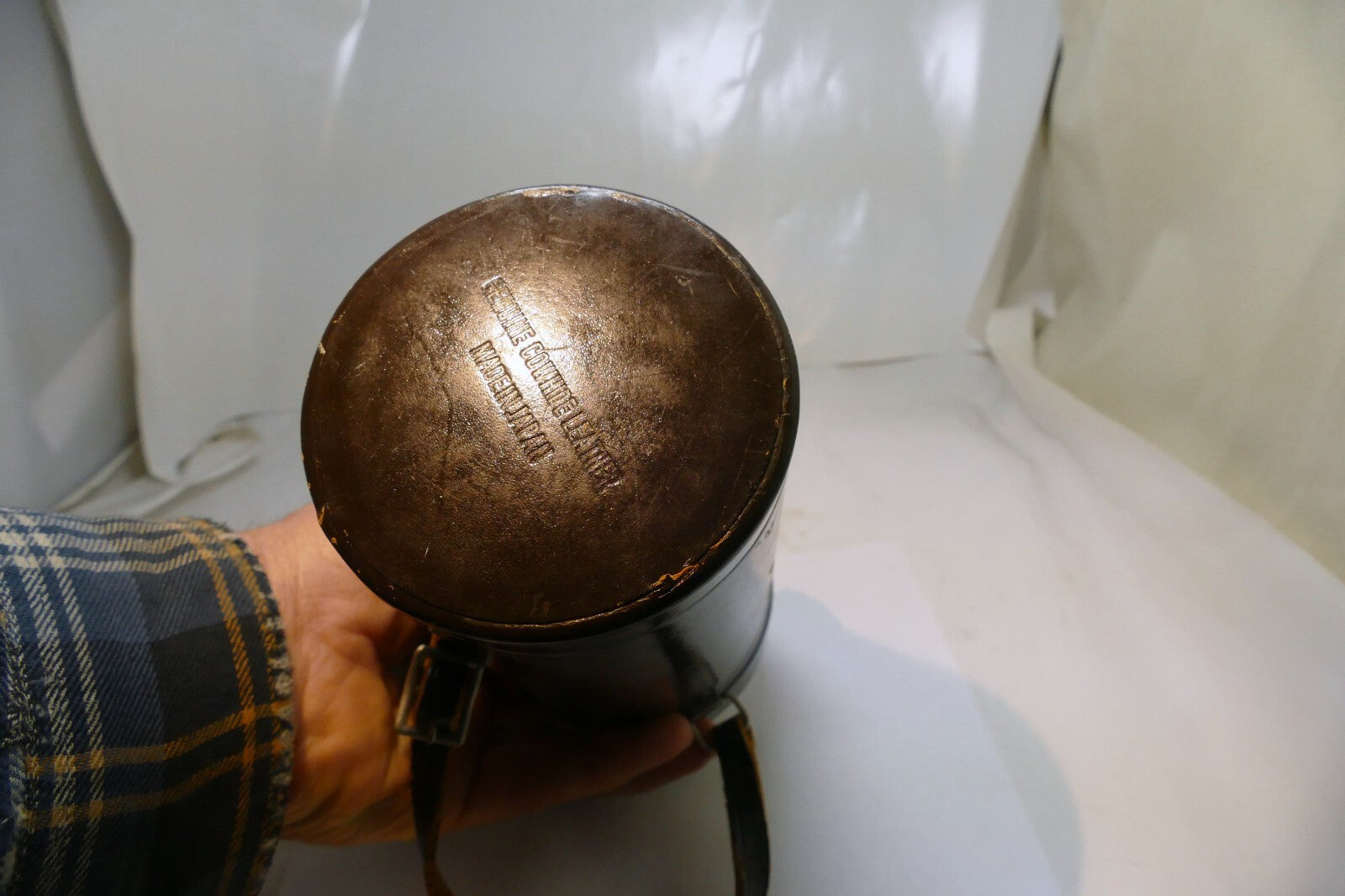 Hard Lens Case (for 200mm f4 lens) vintage leather brown 3.5X7"