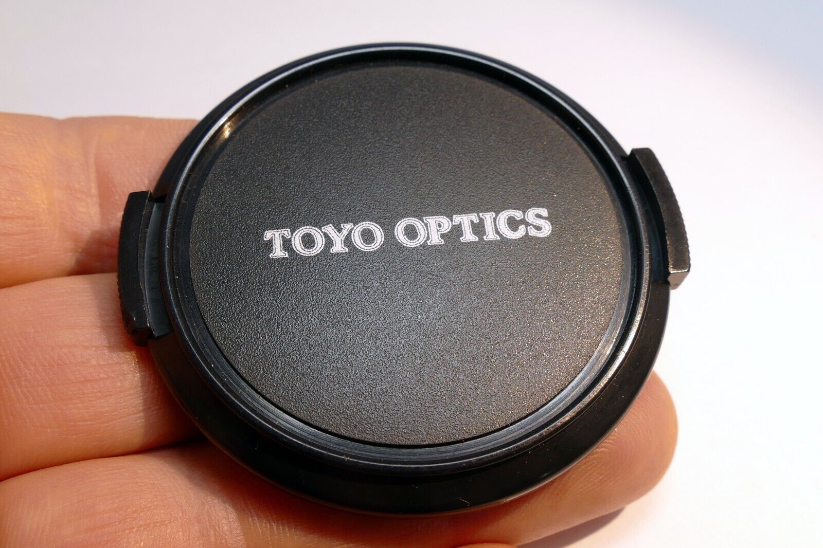 Toyo Optics 52mm snap on type Lens Front Cap  for 80-200mm