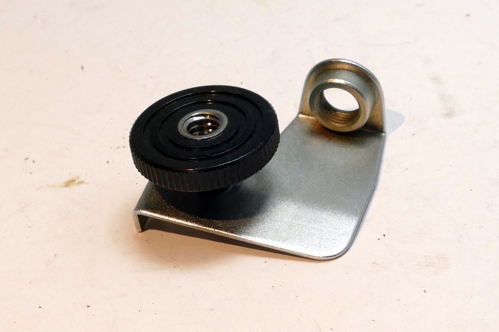1/2" to 3/8"  Tripod Mount L 90 degree Adapter for camera