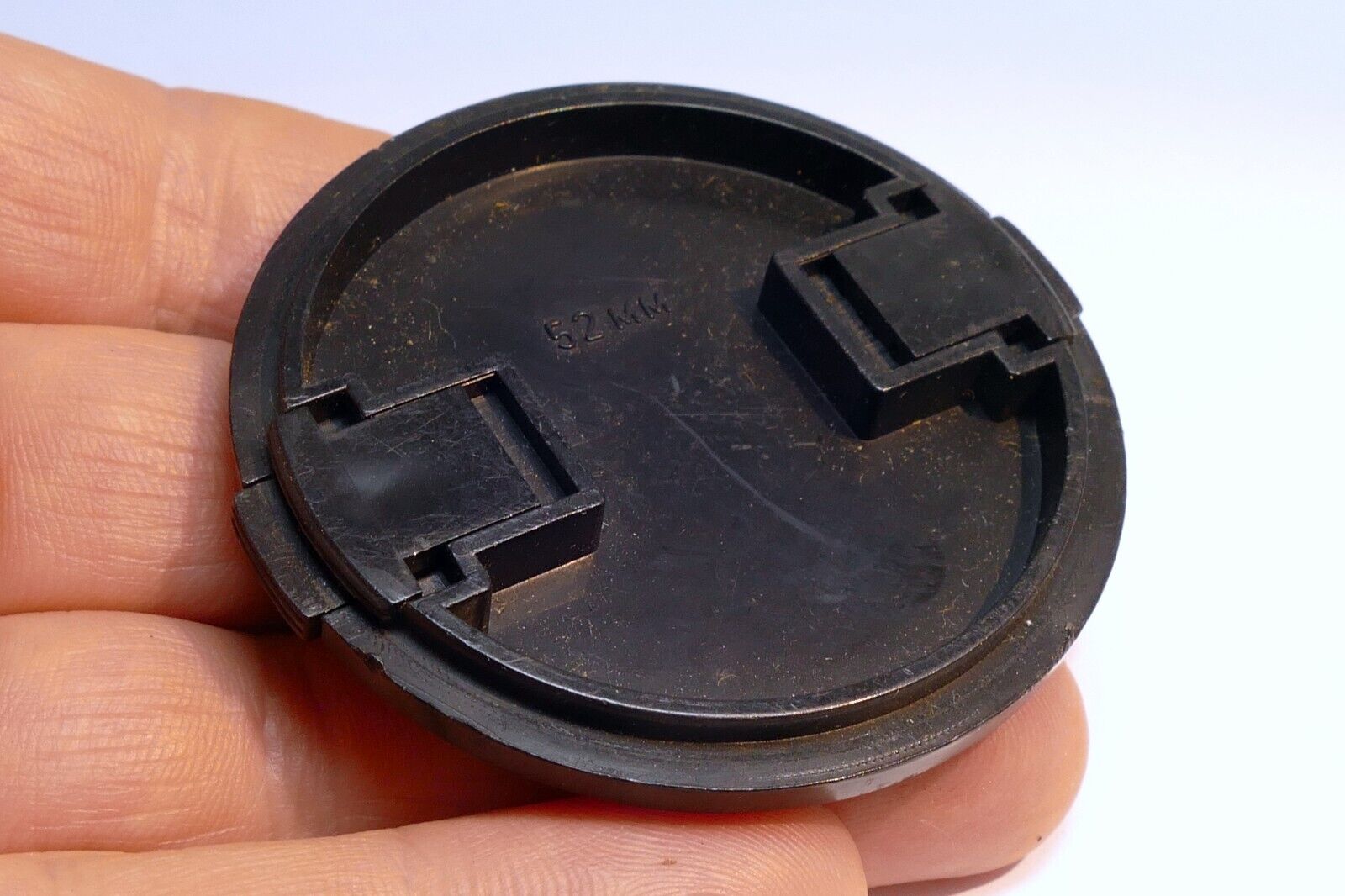 52mm snap on type Front Lens Cap
