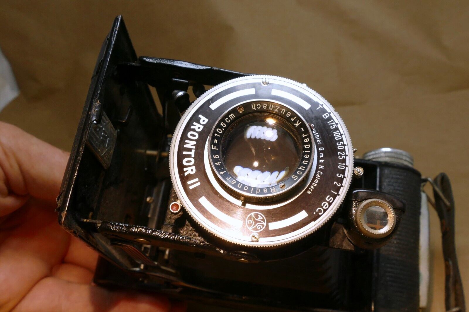 Schneider Kreuznach Radionar 10.5cm F4.5 Folding Camera 120 6X9 - tested works