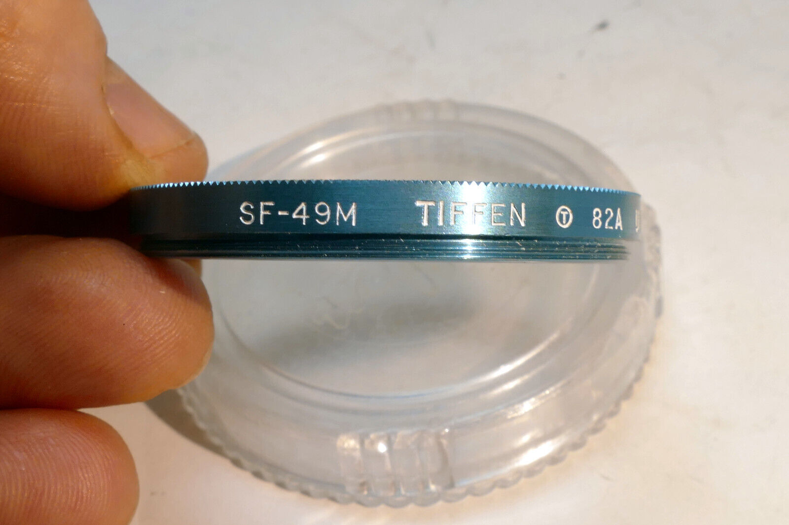Tiffen 49mm  SF-49M 82A light blue filter threaded (with coating damage)