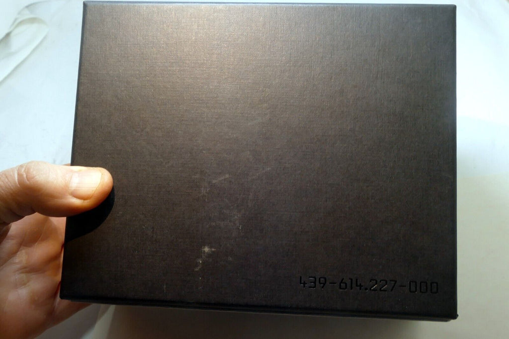 Empty Box for Leica Q3 series camera w/ lens - original EOM