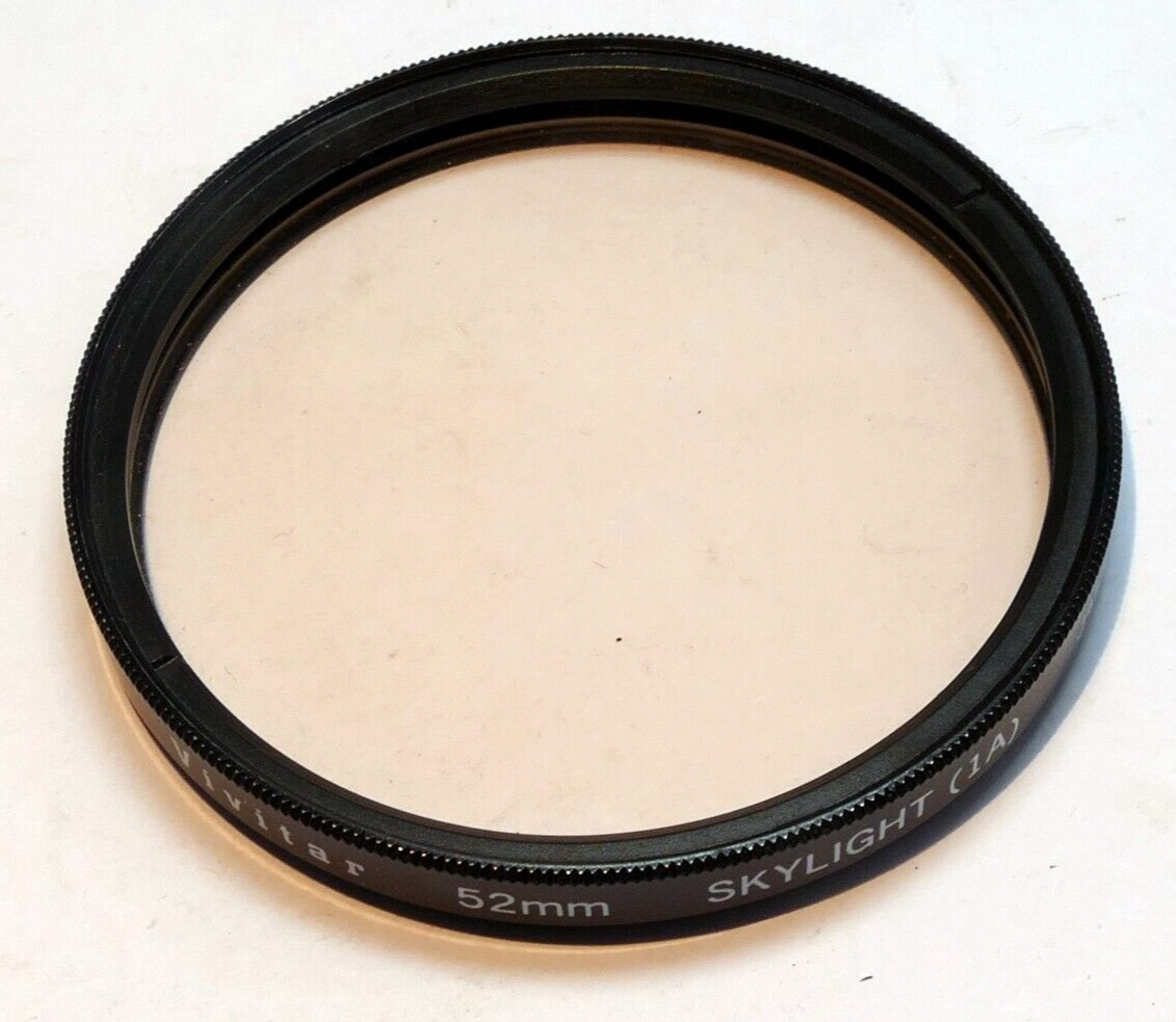 Vivitar 52mm Skylight 1A   filter threaded