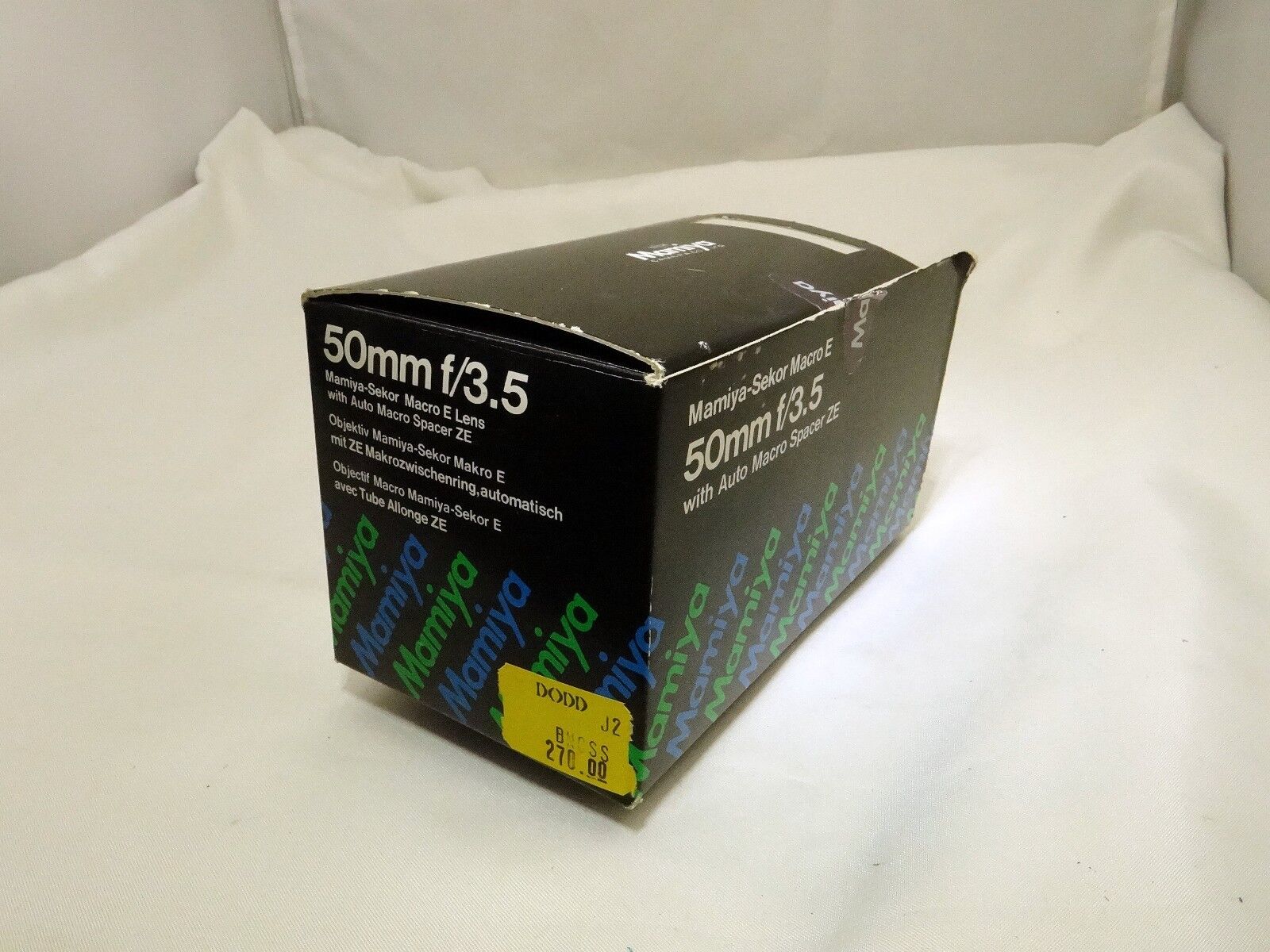 Empty box for Mamiya Sekor Macro E 50mm f3.5 Lens ZE with foam (damaged)
