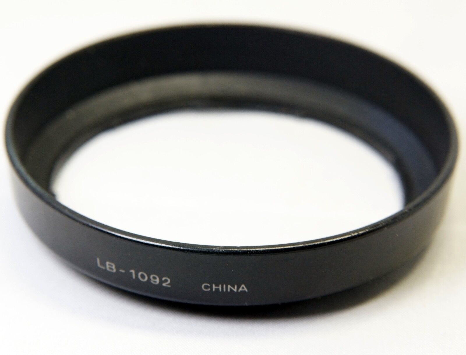 Minolta LB-1092 Maxxum lens hood shade For AF Zoom 28-100mm F3.5-5.6 (D) Genuine