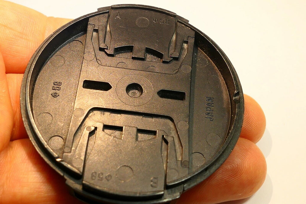 Tamron 58mm snap on type Lens Front Cap