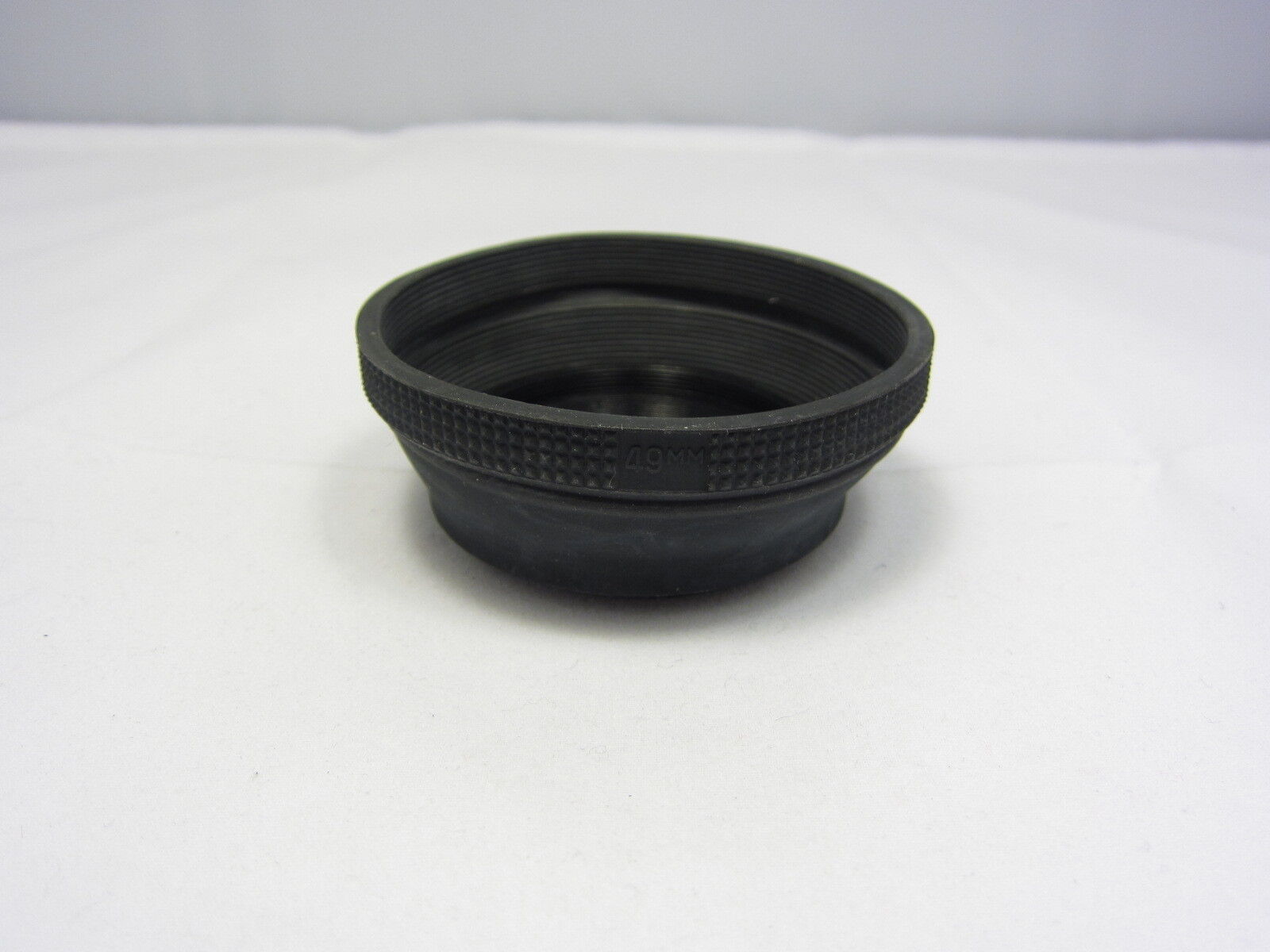 Used Unknown Brand 49mm Collapsible Rubber Lens Hood Made in Hong Kong Telephoto