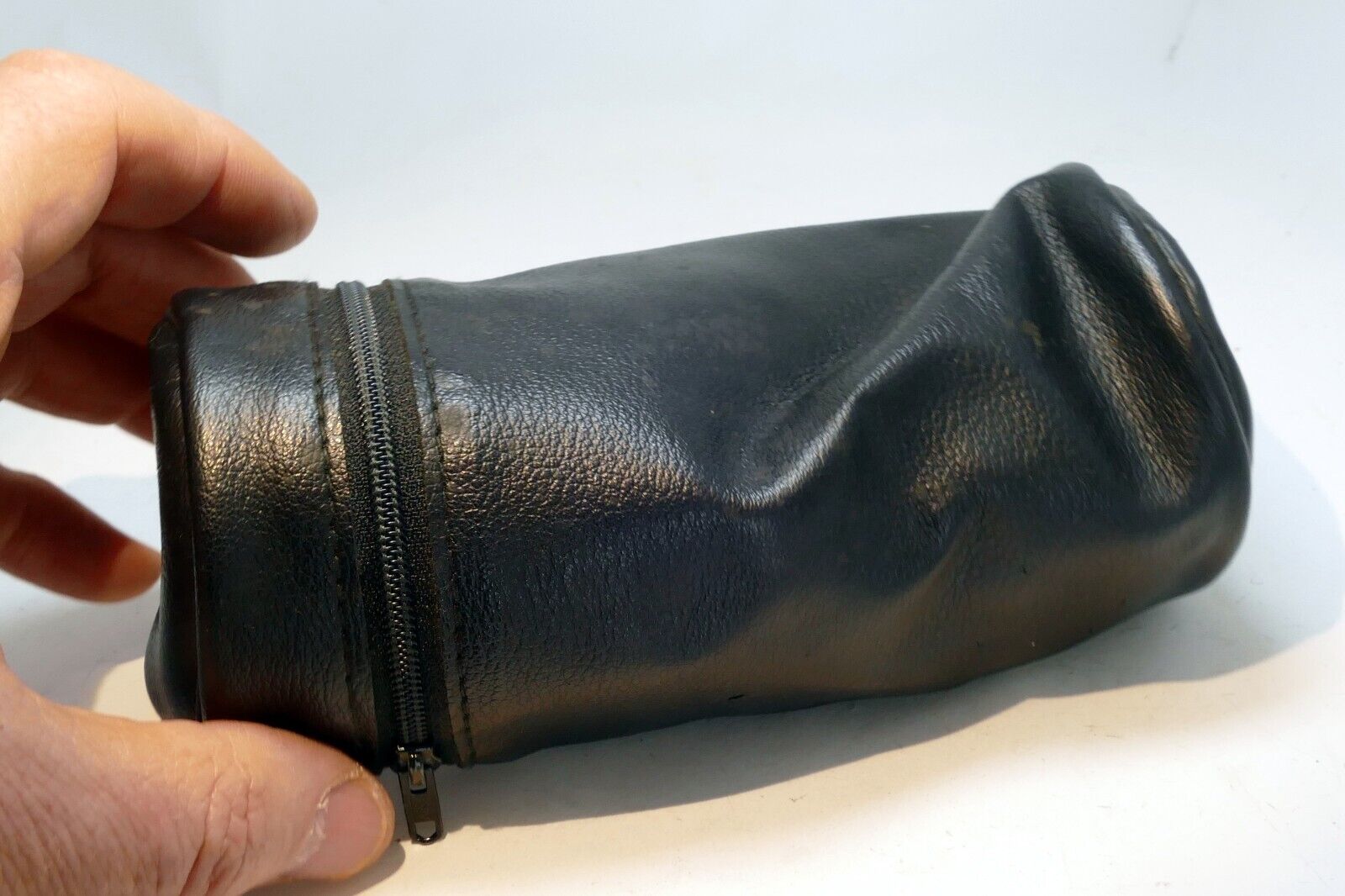 Kiron Soft  Leather Case for 70-150mm f4 lens 105mm