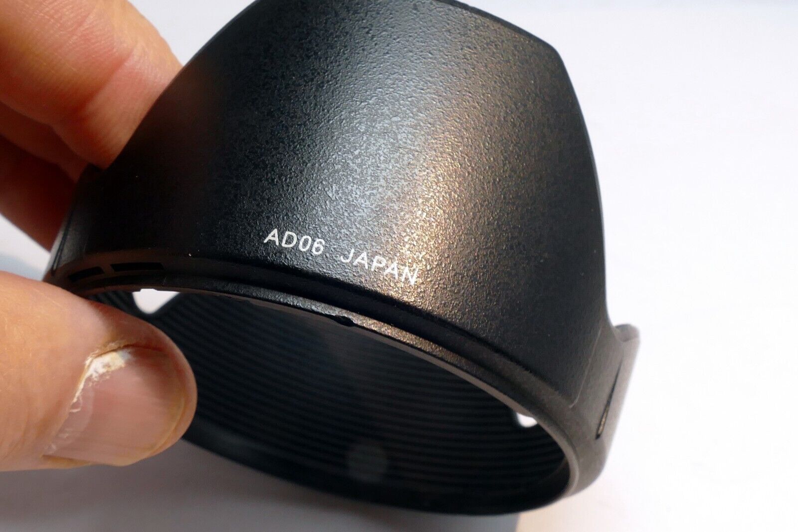 Tamron DA06 Lens Hood Shade for  AF 28-300mm F/3.5-6.3 XR Di Zoom ( 62mm rim)