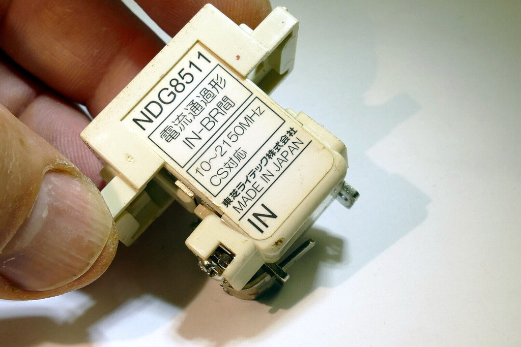 Single COAX  Cable Single Data Jack Rocker Insert in Ivory ndg8511