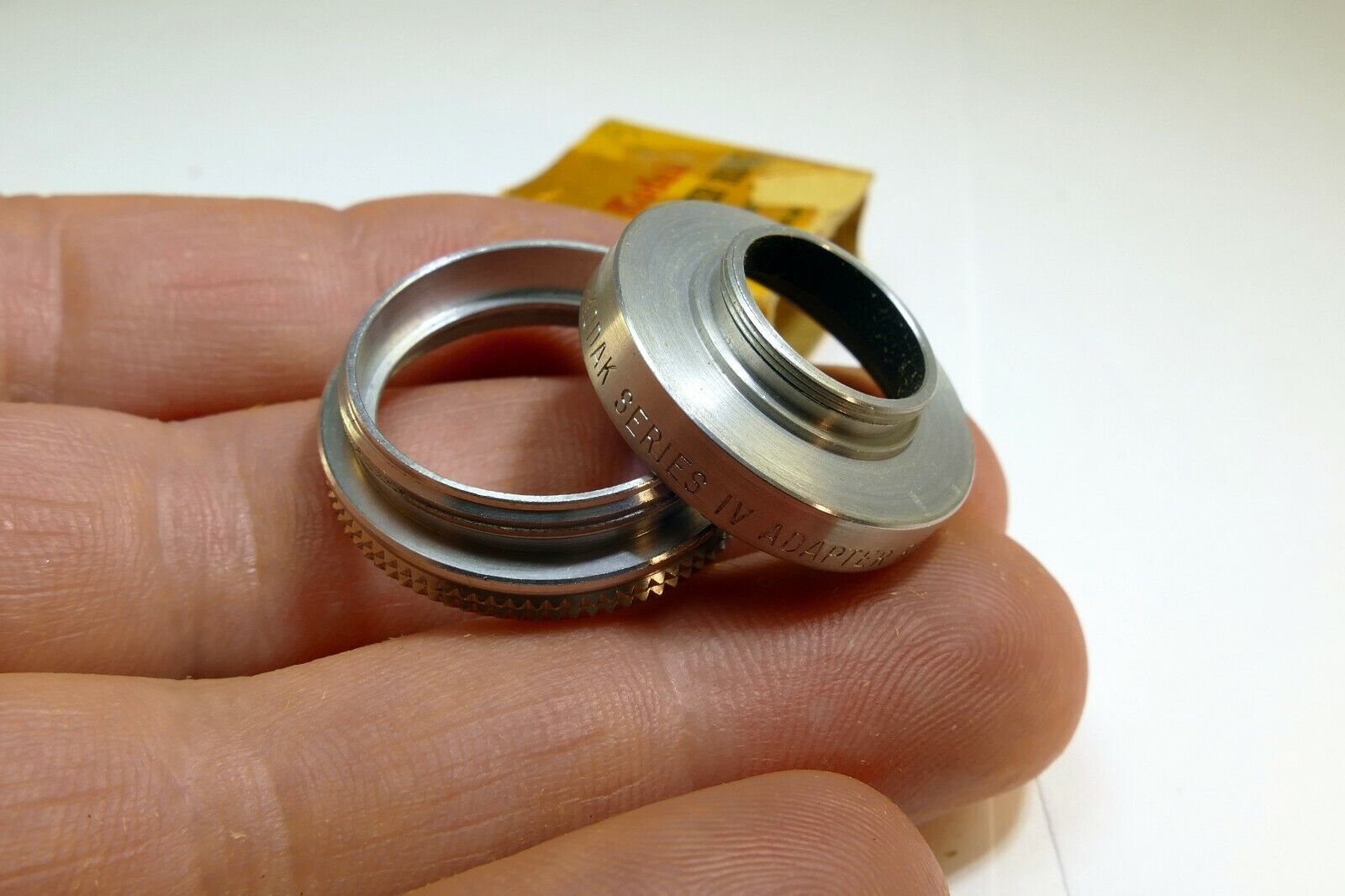 KODAK Filter Holder No. 42 screw in type 15mm OD (for series IV filters)