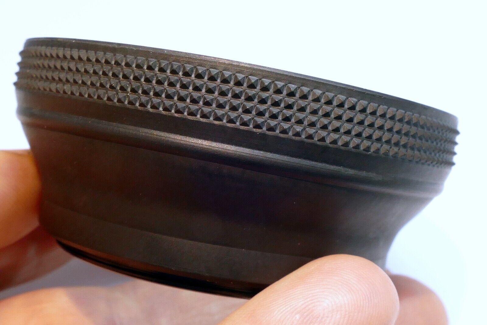 Rubber Lens Hood Shade collapsible 52mm for 18-55mm