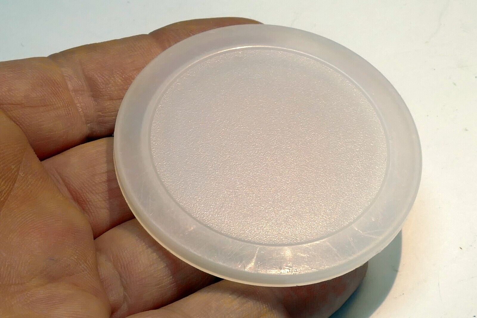 Ricoh / Pentax K1000 White Camera Dust Cap slip on type - vintage