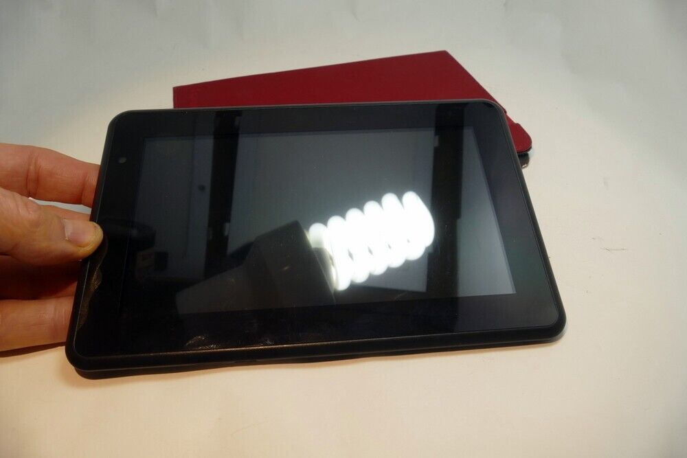 Ematic EGS004 Genesis Prime Android Tablet, 7" 512 MB RAM 4 GB w/ keyboard