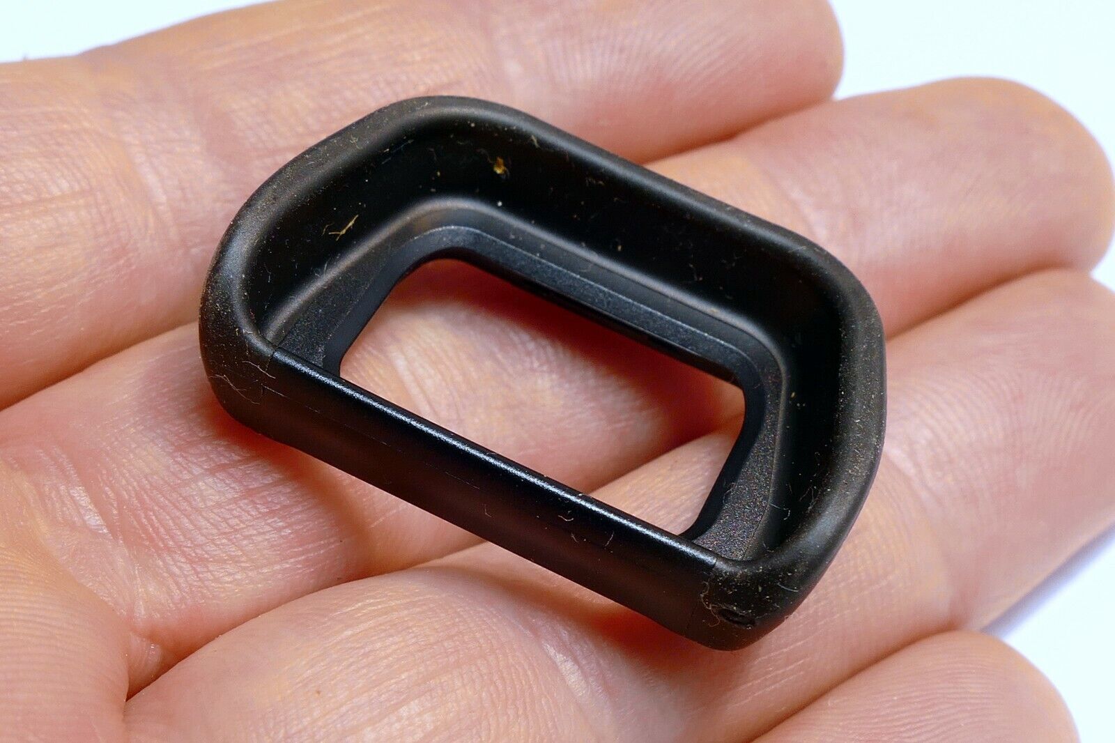 16X25mm ID Rubber Square Eye cup for camera finder  snap on type